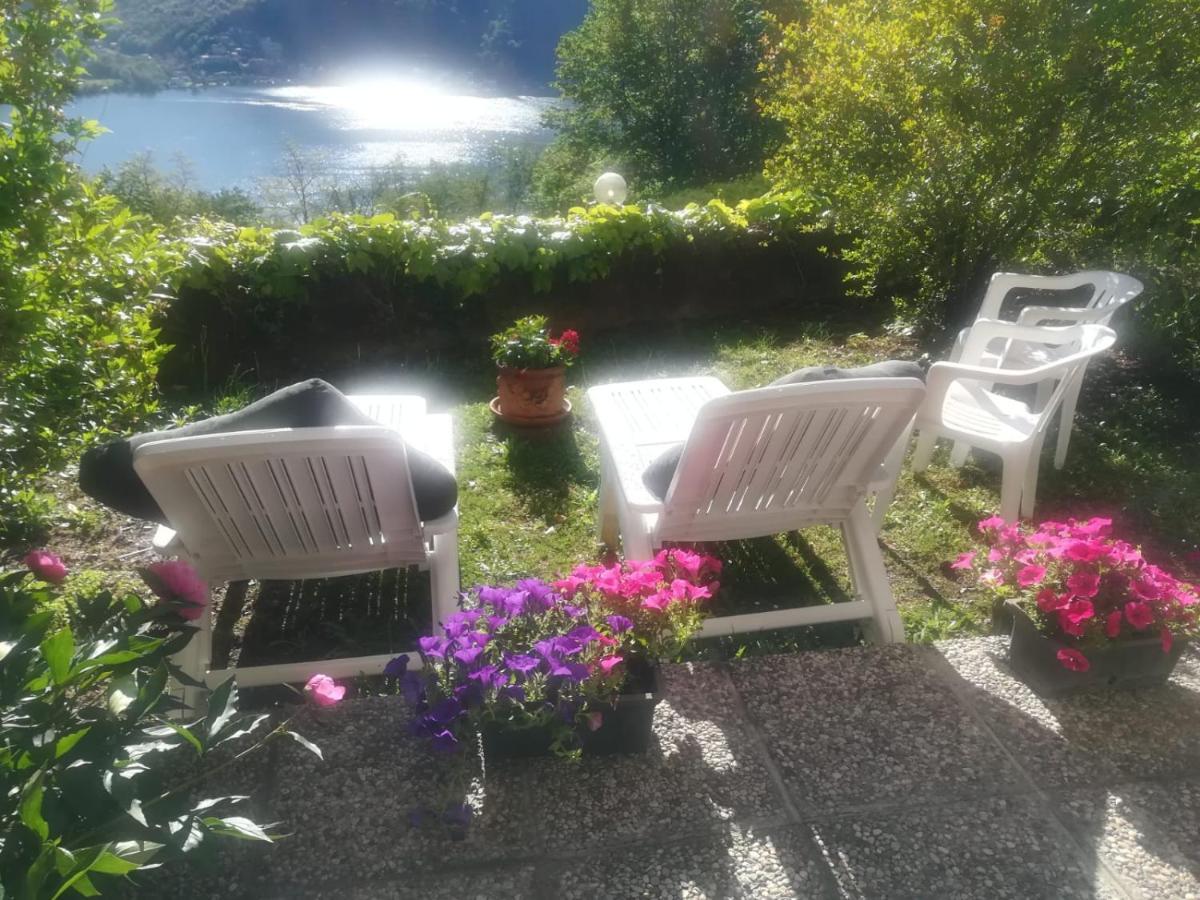 Bed and Breakfast La Finestra Sul Lago Brusimpiano Экстерьер фото